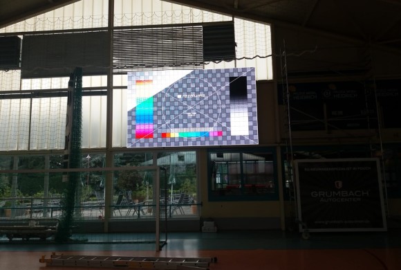 Festinstallation LED Anzeigetafel Ballsporthalle Sandersdorf 2019